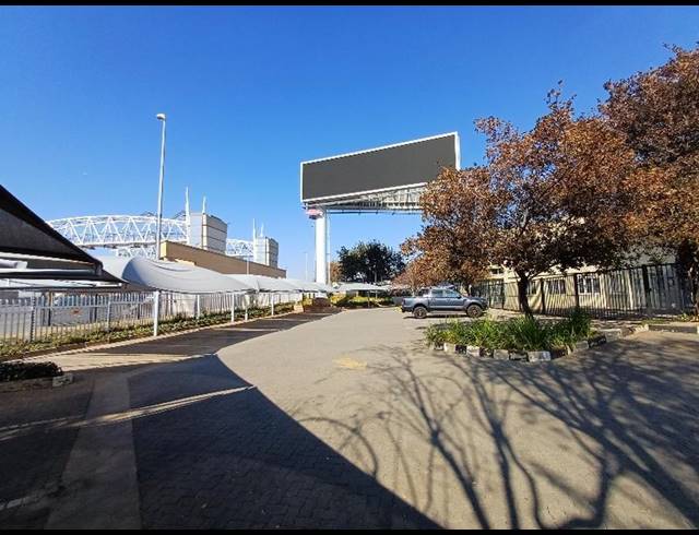 INDUSTRIAL PROPERTY TO RENT IN ROOIHUISKRAAL